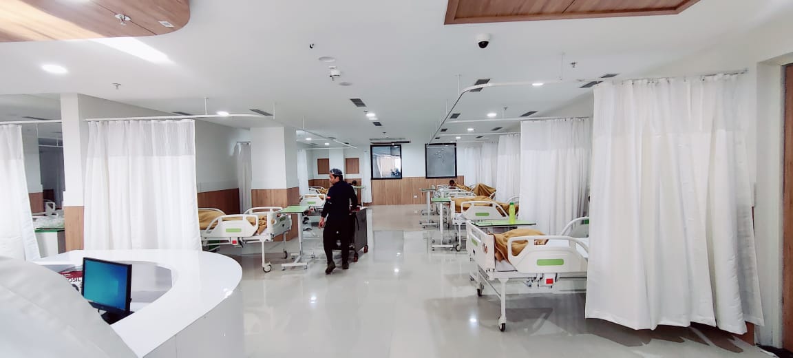 Hospital ward with cubicle curtains installed by RJO Enterprises